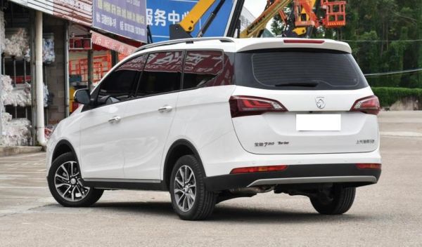 73o宝骏价格(宝骏370多少钱一台)-图2 73o宝骏价格(宝骏370多少钱一台)-图2
