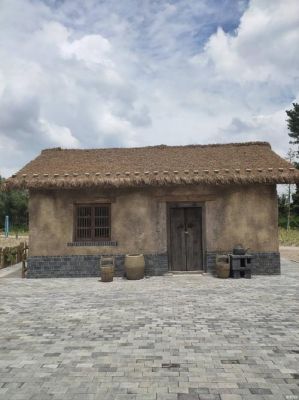草房子价格(草房子景区)-图2 草房子价格(草房子景区)-图2