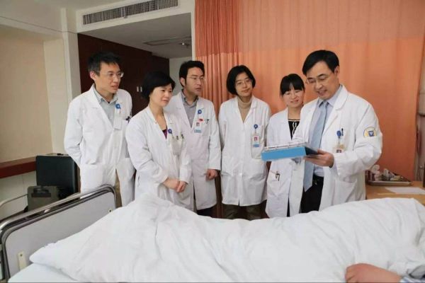 邵逸夫姚玉峰挂号价格(余姚邵逸夫医院)-图2 邵逸夫姚玉峰挂号价格(余姚邵逸夫医院)-图2