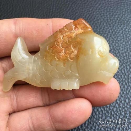 古玉鱼价格（古玉鱼吊坠图片）