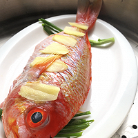 金菠萝鱼价格(金菠萝鱼的做法)-图2 金菠萝鱼价格(金菠萝鱼的做法)-图2