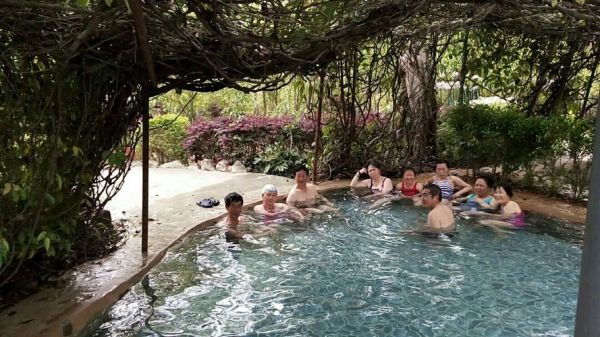 禄丰石灰坝温泉价格(石灰岩温泉)-图2 禄丰石灰坝温泉价格(石灰岩温泉)-图2