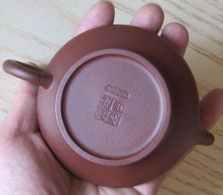 范志君紫砂壶价格（紫砂壶艺师范志君）