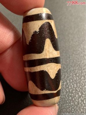 水纹天珠价格(天珠的水纹线是不是影响品相)-图3 水纹天珠价格(天珠的水纹线是不是影响品相)-图3