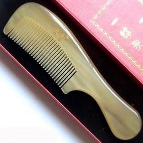 白角梳价格(白角梳好还是黑角梳)-图2 白角梳价格(白角梳好还是黑角梳)-图2