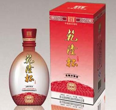 乾隆杯御贡32度价格（乾隆杯御贡32度价格多少）