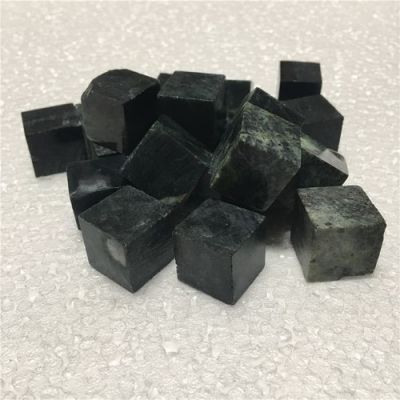玉茶石的价格（玉石茶刀）