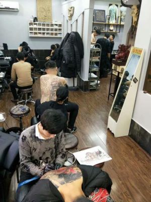 商丘纹身价格(商城纹身店)-图2 商丘纹身价格(商城纹身店)-图2