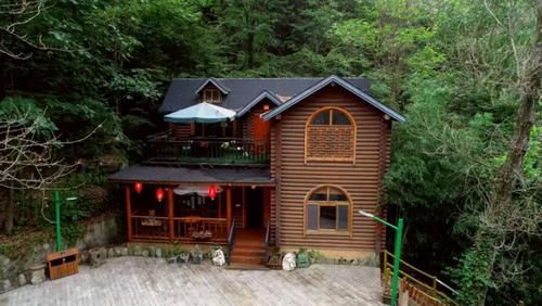 老界岭小木屋价格(老界岭小木屋电话)-图3 老界岭小木屋价格(老界岭小木屋电话)-图3