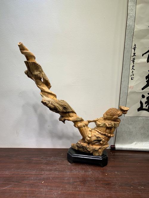 涯柏根雕价格（崖柏根雕价格50元）