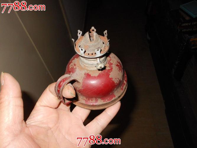旧油灯价格(老油灯价格)-图2 旧油灯价格(老油灯价格)-图2