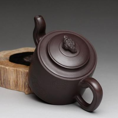 刘德余紫砂壶价格(刘德余紫砂收藏价值)-图2 刘德余紫砂壶价格(刘德余紫砂收藏价值)-图2