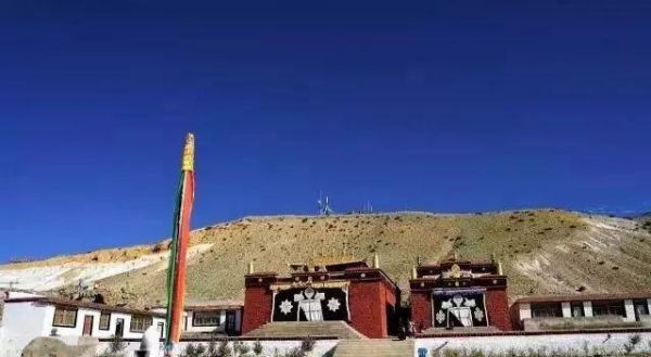 比日神水价格(比日神山寺庙)-图2 比日神水价格(比日神山寺庙)-图2