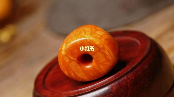 蜜蜡墩子价格(蜜蜡墩子多少钱一克)-图2 蜜蜡墩子价格(蜜蜡墩子多少钱一克)-图2