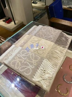 西班牙罗意威当地价格(西班牙的罗意威和gucci哪个牌子好)-图3 西班牙罗意威当地价格(西班牙的罗意威和gucci哪个牌子好)-图3