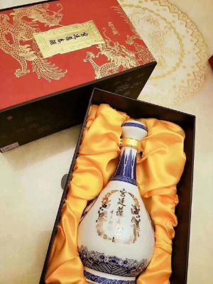 宫廷葆春酒价格(宫廷葆春酒价格及图片)-图2 宫廷葆春酒价格(宫廷葆春酒价格及图片)-图2