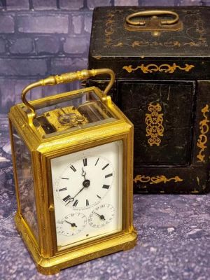皮套钟价格(皮套展示)-图3 皮套钟价格(皮套展示)-图3