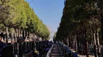 锦州帽山公墓价格(锦州帽山公墓价格多少)-图2 锦州帽山公墓价格(锦州帽山公墓价格多少)-图2
